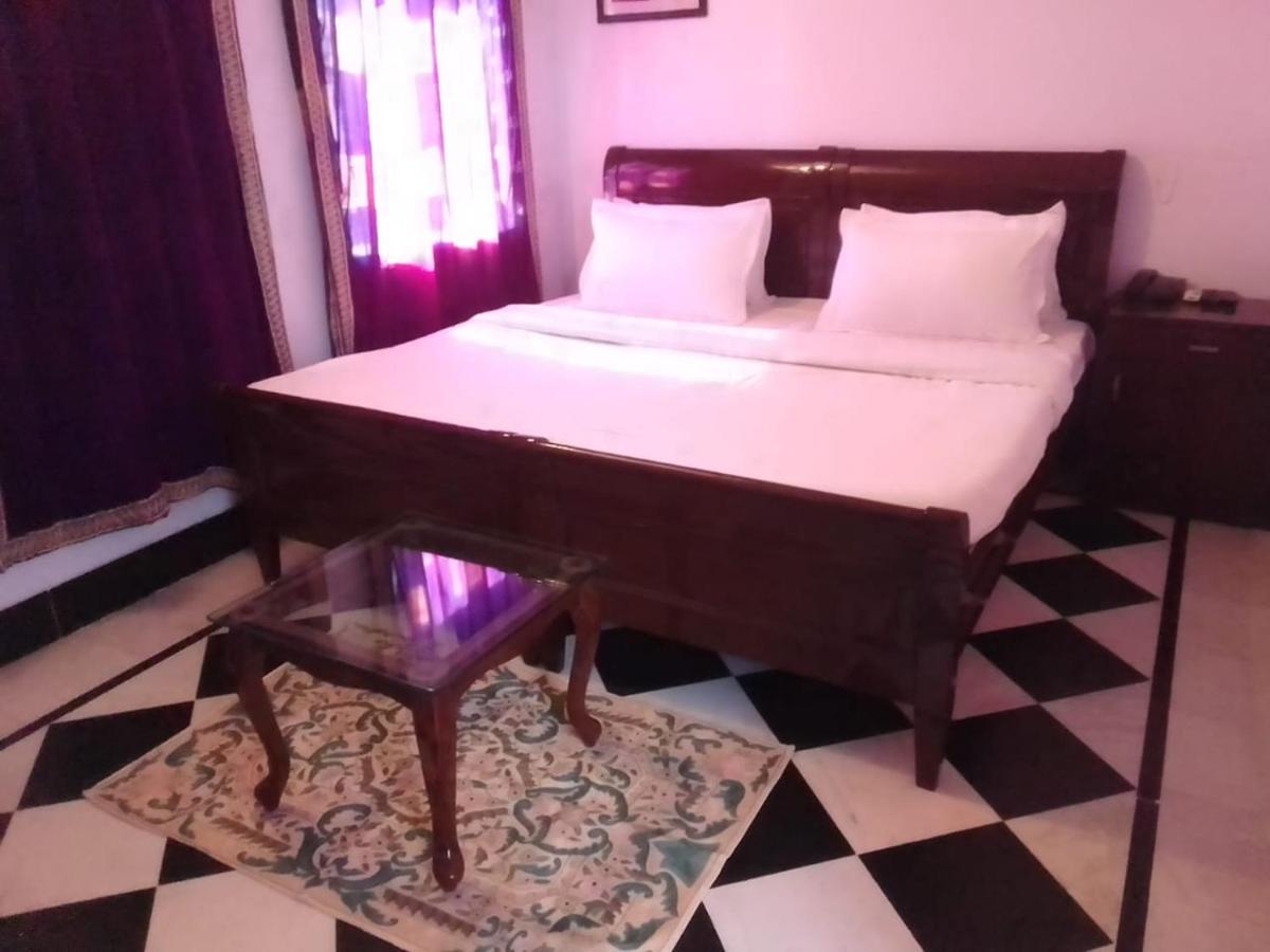 Hotel Bharat Vilas Jaisalmer Exterior photo