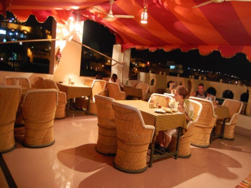 Hotel Bharat Vilas Jaisalmer Exterior photo